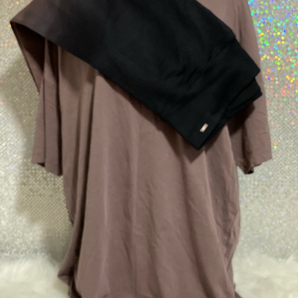 🔥 New Victoria Secret Campus Tee & High Waisted Ribbed  Legging Set 🔥 - Picture 10 of 10